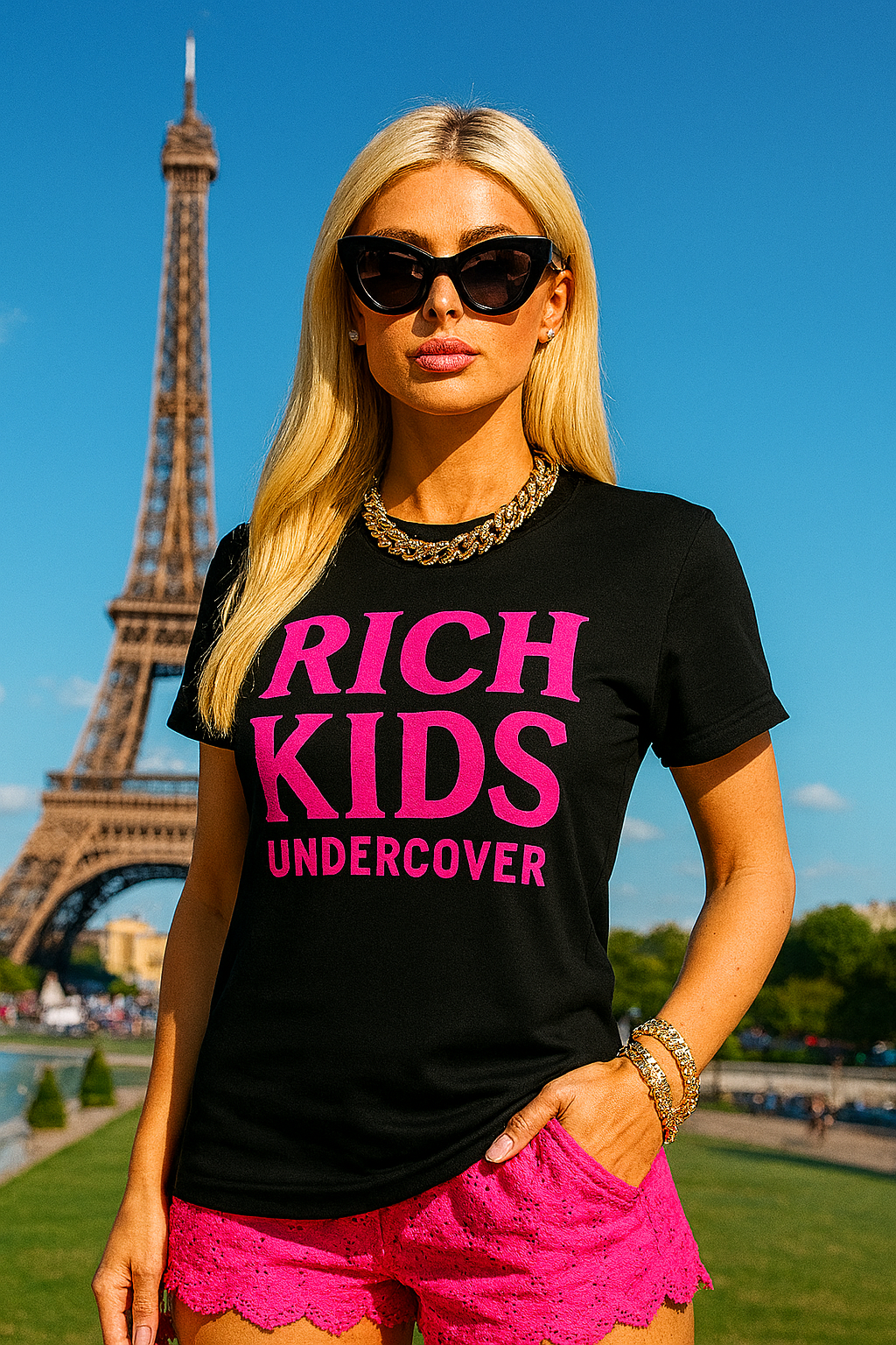 Rich Kids Undercover – Statement T-Shirt (Black/Pink)
